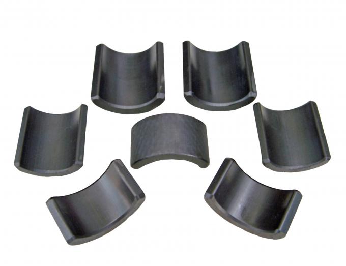 Temperatura de trabalho dos ímãs -80~150℃ da ferrite do ARCO do motor da escada rolante