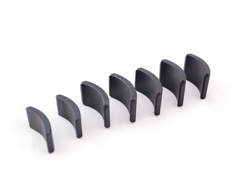 China Ímã do motor de fã de Magunion/tolerância permanente do ímã 0.05mm da ferrite fornecedor