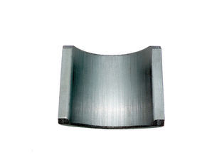 china Ímãs aglomerados da ferrite do ARCO, ímã permanente da ferrite para o motor da escada rolante fornecedor