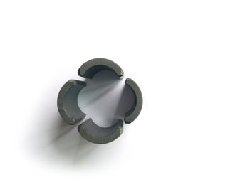 Os ímãs sem escova La2O3 do motor da categoria LT02/LT03/arrulham material